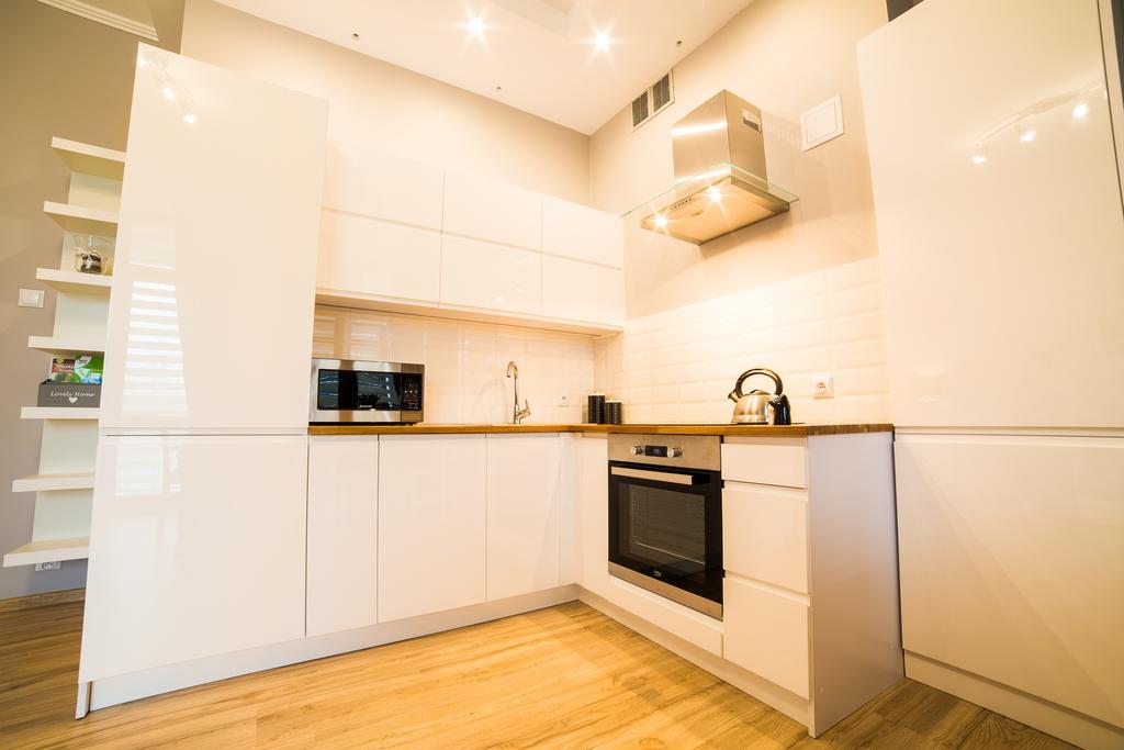 Apartamenty Roztocze Zwierzyniec ภายนอก รูปภาพ