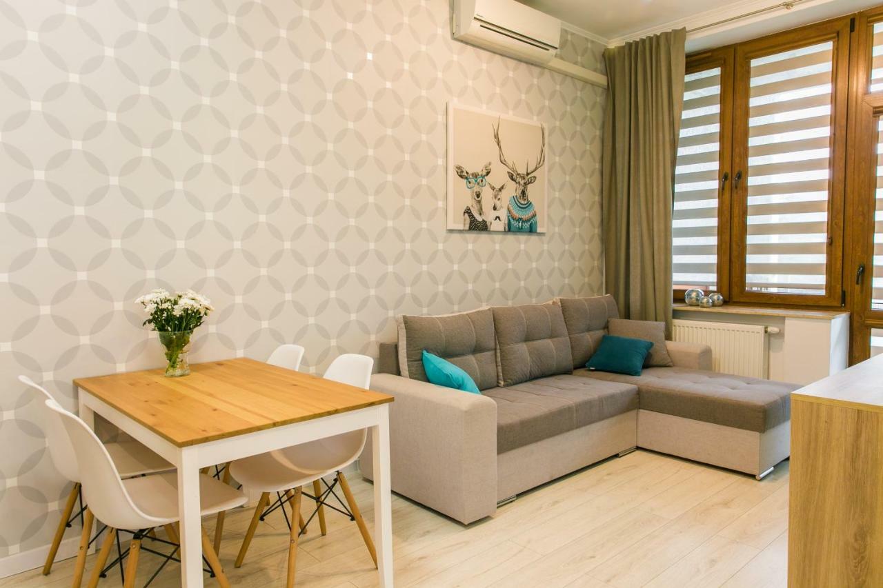 Apartamenty Roztocze Zwierzyniec ภายนอก รูปภาพ