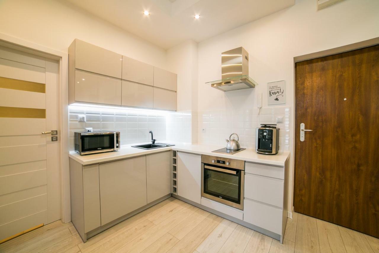 Apartamenty Roztocze Zwierzyniec ภายนอก รูปภาพ