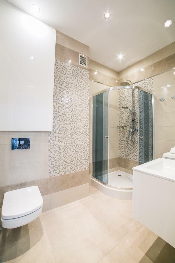 Apartamenty Roztocze Zwierzyniec ภายนอก รูปภาพ