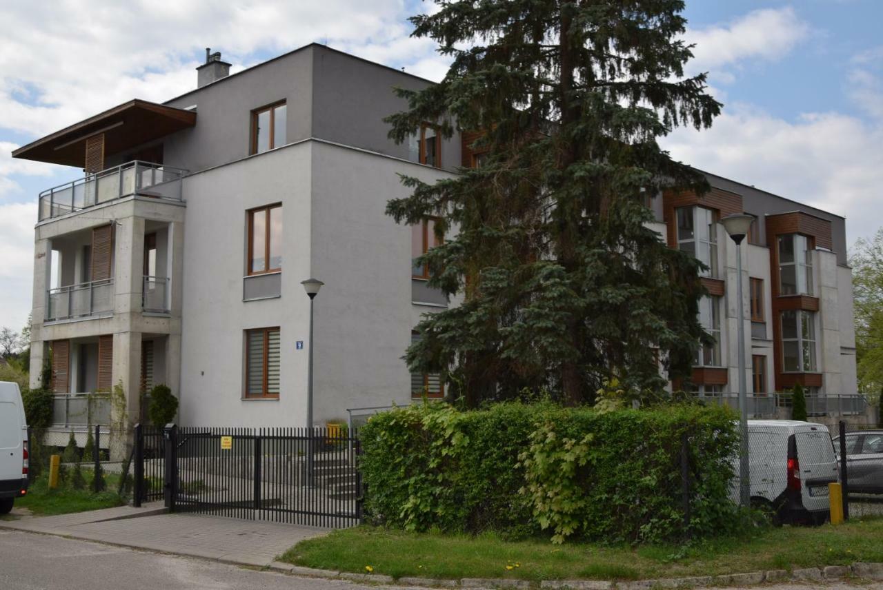 Apartamenty Roztocze Zwierzyniec ภายนอก รูปภาพ